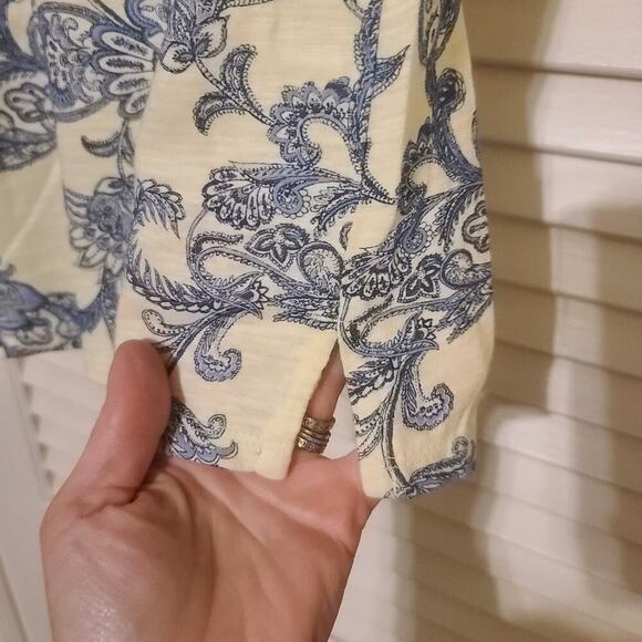 Westport NWT Ladies Vneck Tee Dressbarn Blouse Summer - Picture 7 of 8